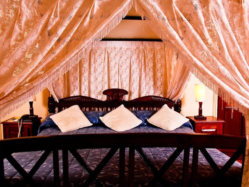 Grand Oriental Hotel 107654