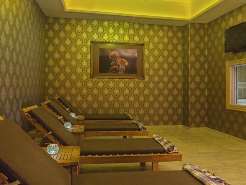 Grand Oztanik Hotel 76112