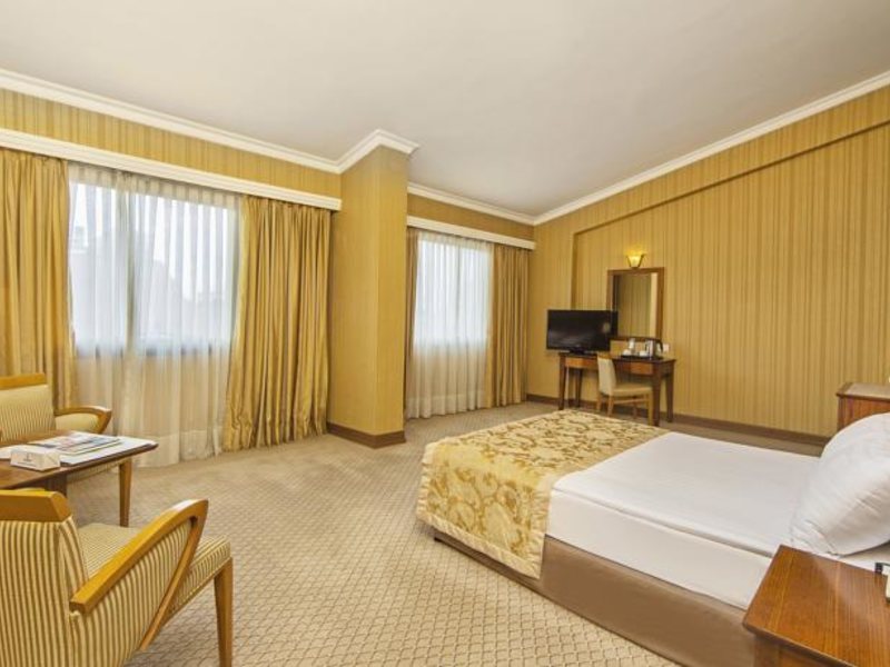 Grand Oztanik Hotel 76125