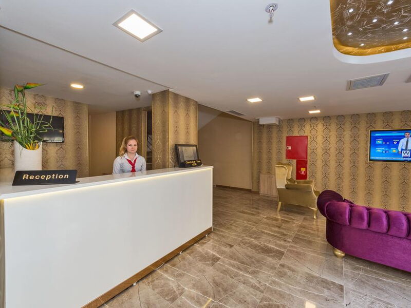 Grand Pamir Hotel  242022