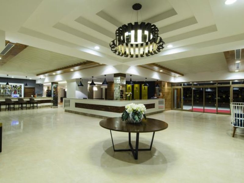 Grand Park Lara 160268