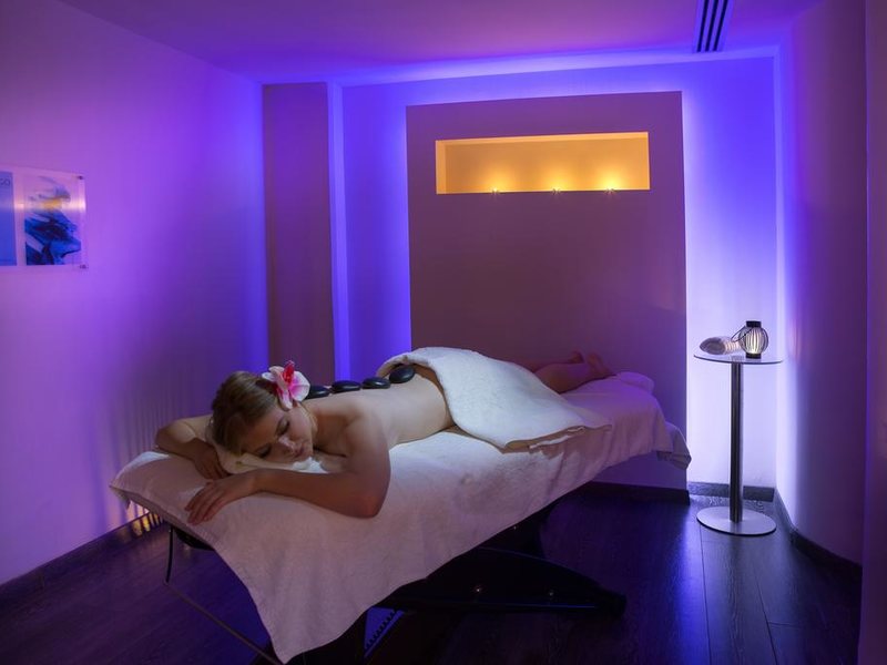 Grand Resort Hotel 205618