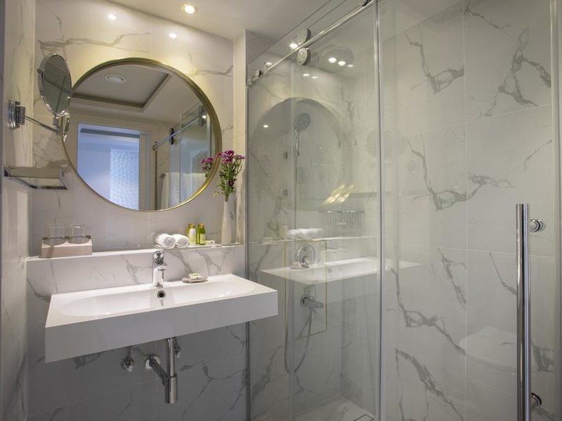 Grand Resort Hotel 205625