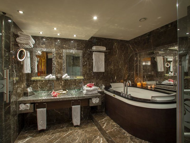 Grand Resort Hotel 205634