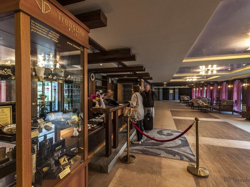 Grand Royale Hotel & Spa 253555