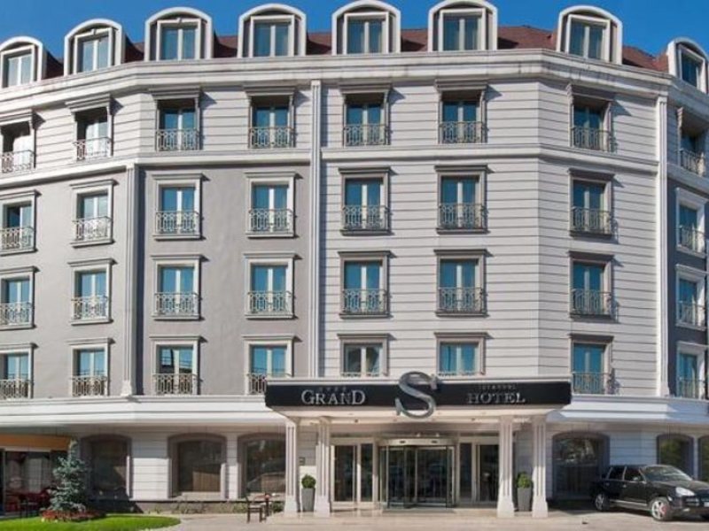 Grand S Hotel  282316