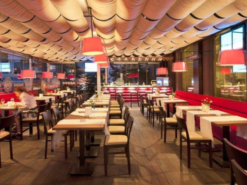 Grand S Hotel  282331