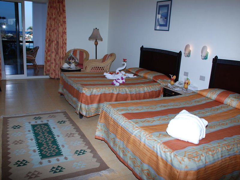 Grand Seas Resort Hostmark 124343