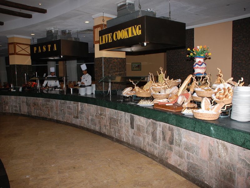 Grand Seas Resort Hostmark 124352