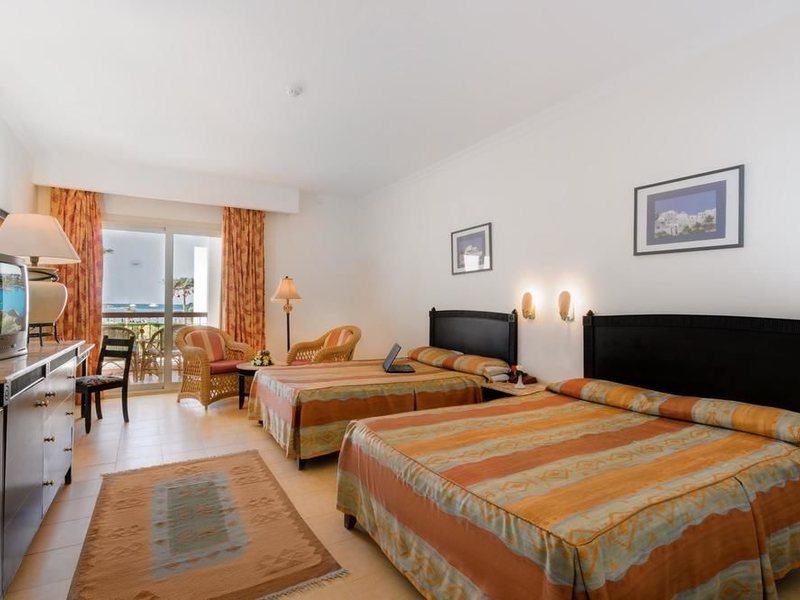 Grand Seas Resort Hostmark 124359