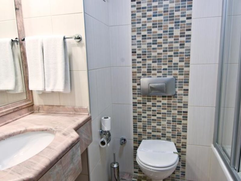 Grand Star Hotel 76994