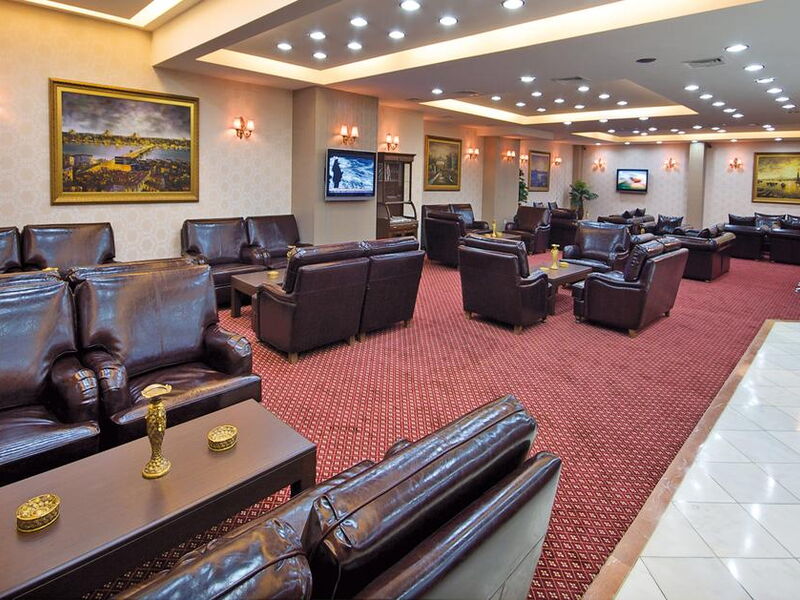 Grand Unal Hotel 301122