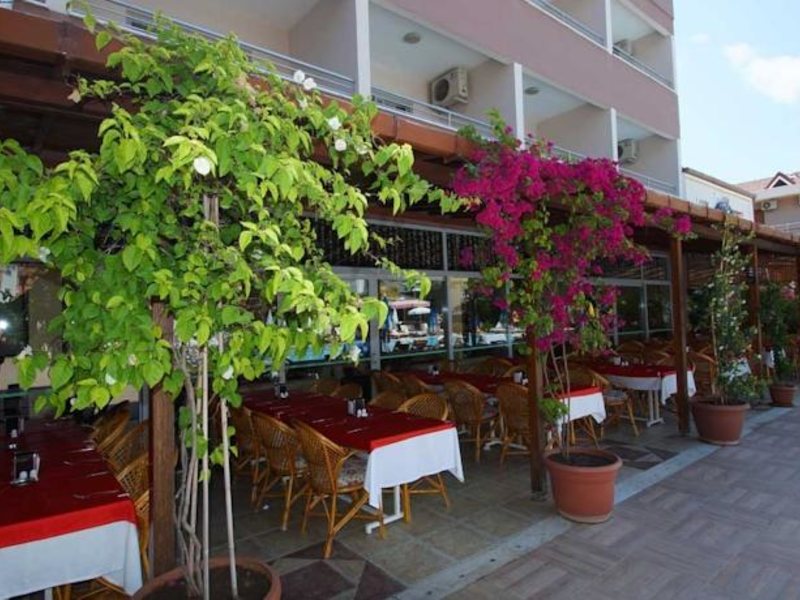 Grand Viking Hotel 77015