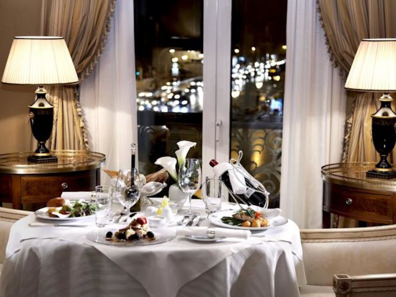 Grande Bretagne A Luxury Collection Hotel 88905