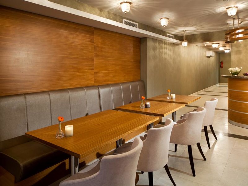 Gravis Suites Hotel 274894