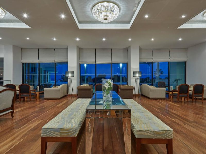 Grecian Bay Hotel 205648