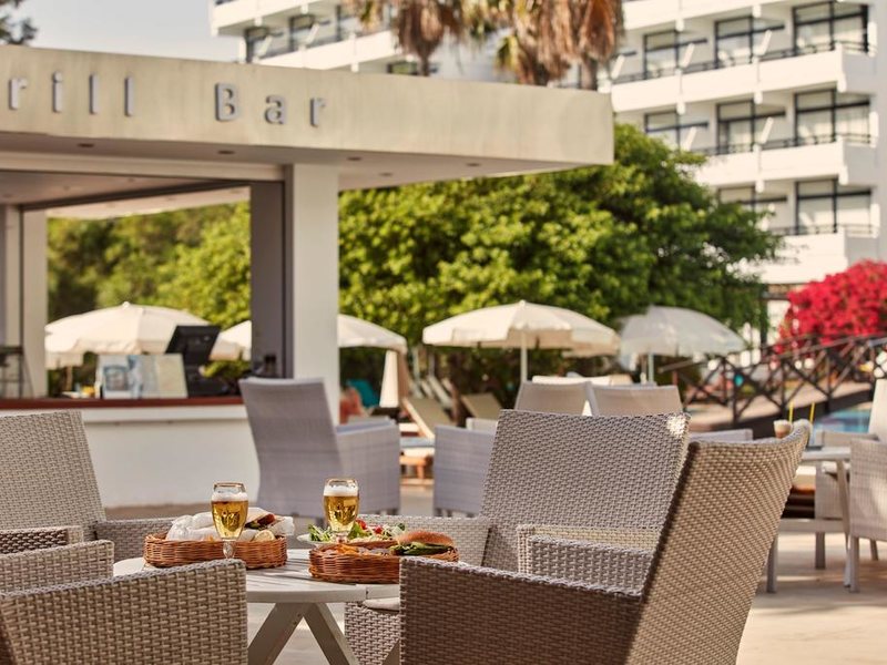 Grecian Bay Hotel 205662