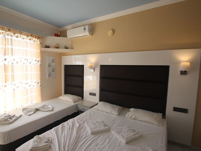 Grecian Fantasia Resort 79693