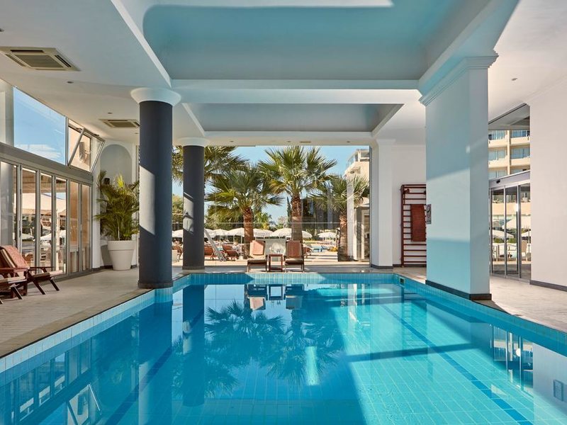 Grecian Park Hotel  205690