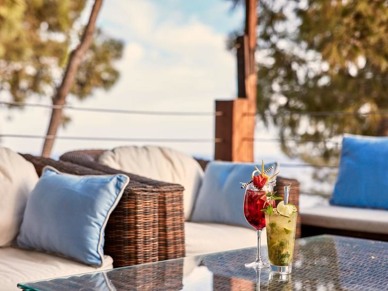 Grecian Park Hotel  205699