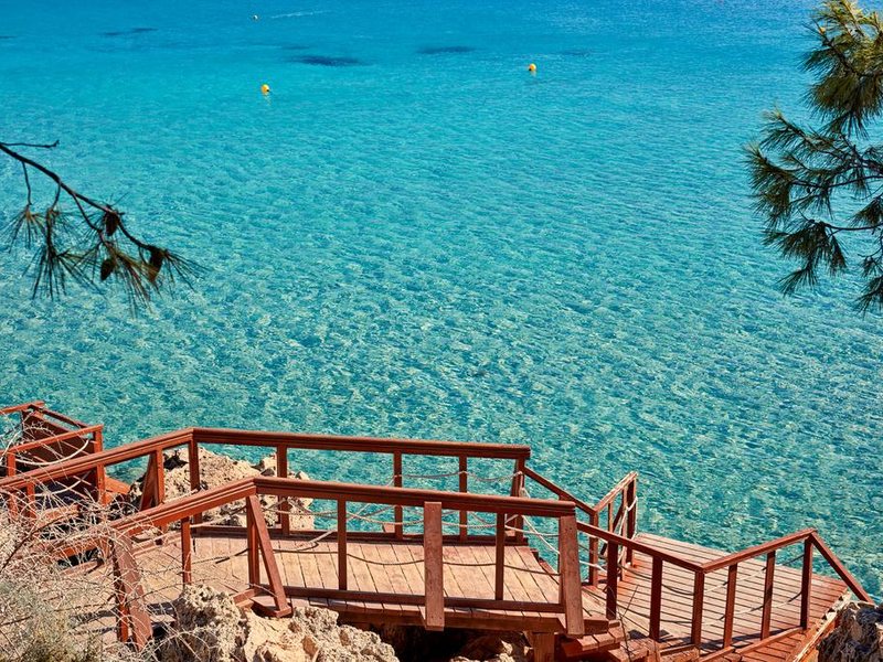 Grecian Park Hotel  205704