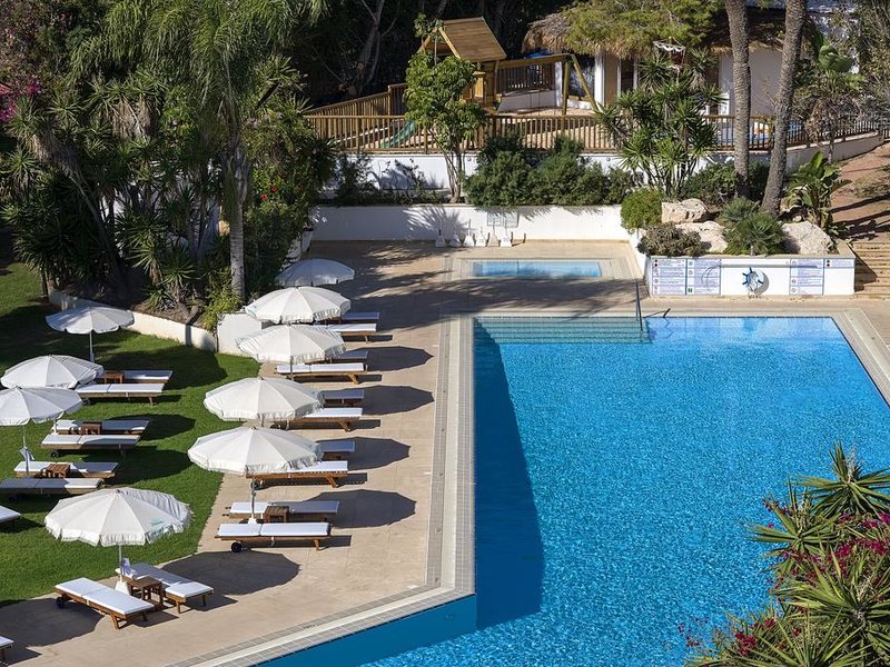 Grecian Sands Beach Hotel 205706