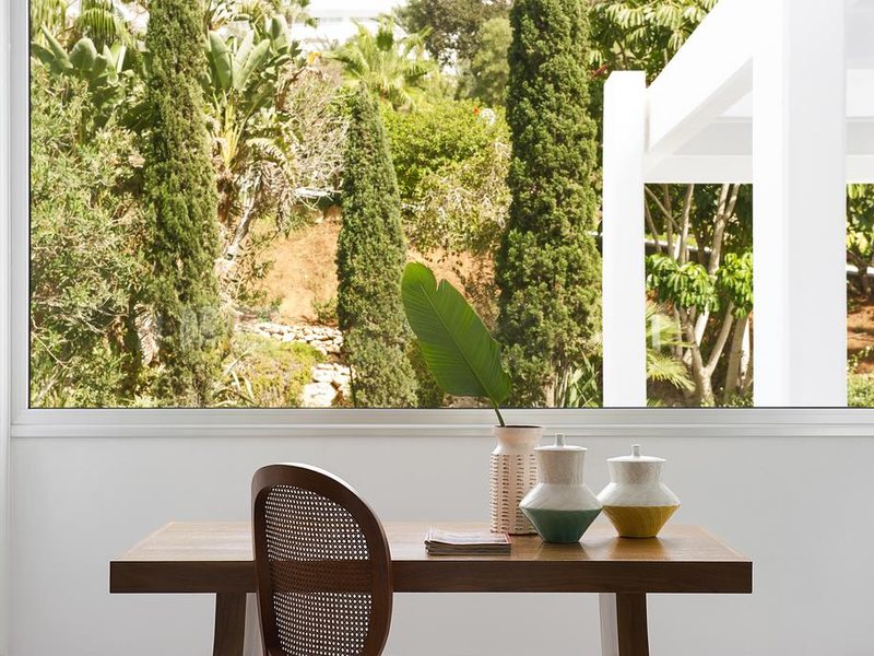 Grecian Sands Beach Hotel 205714