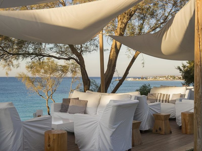 Grecian Sands Beach Hotel 205719