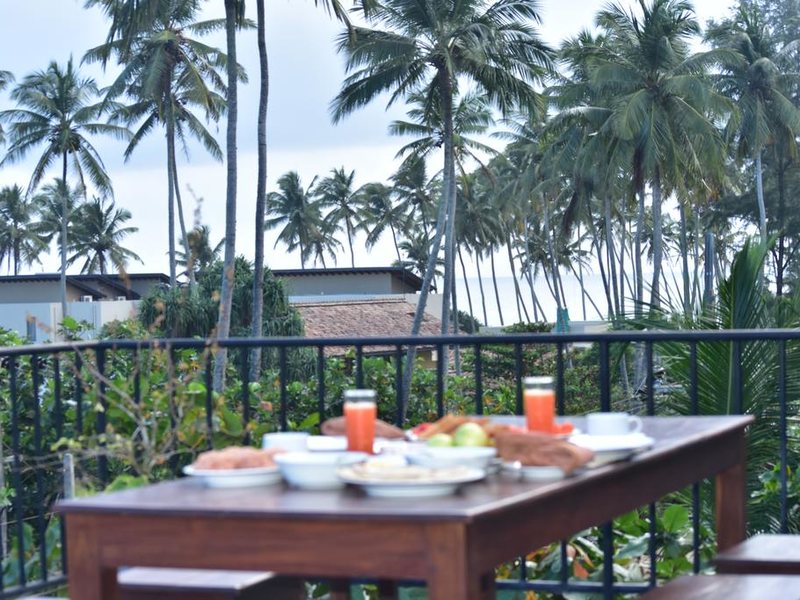 Green Almond Hotel 320793