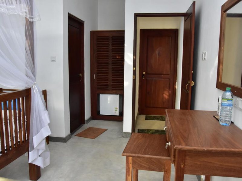 Green Almond Hotel 320805