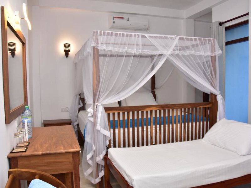 Green Almond Hotel 320807