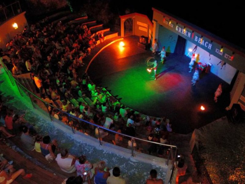 Green Beach Resort 77061