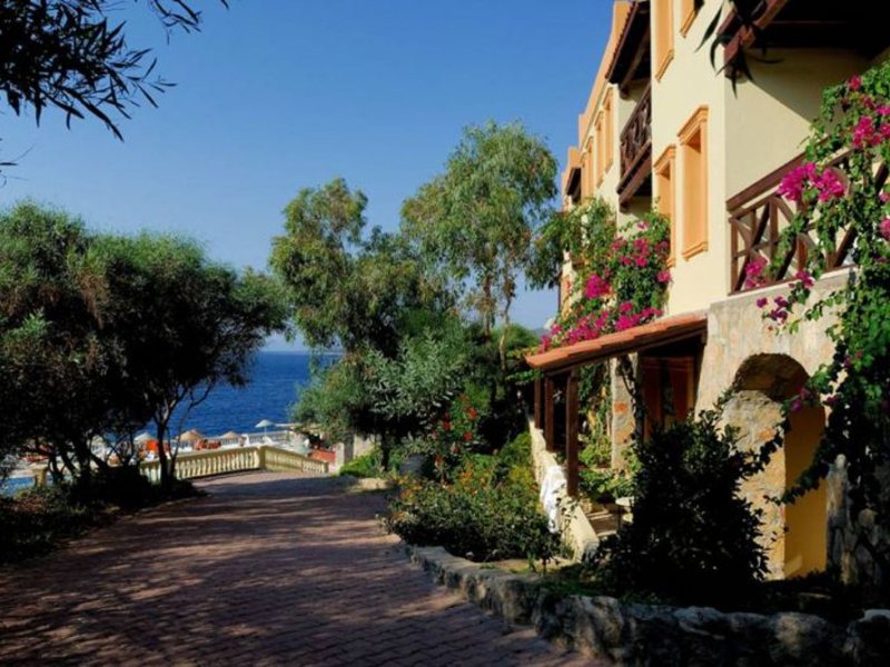 Green Beach Resort 77071