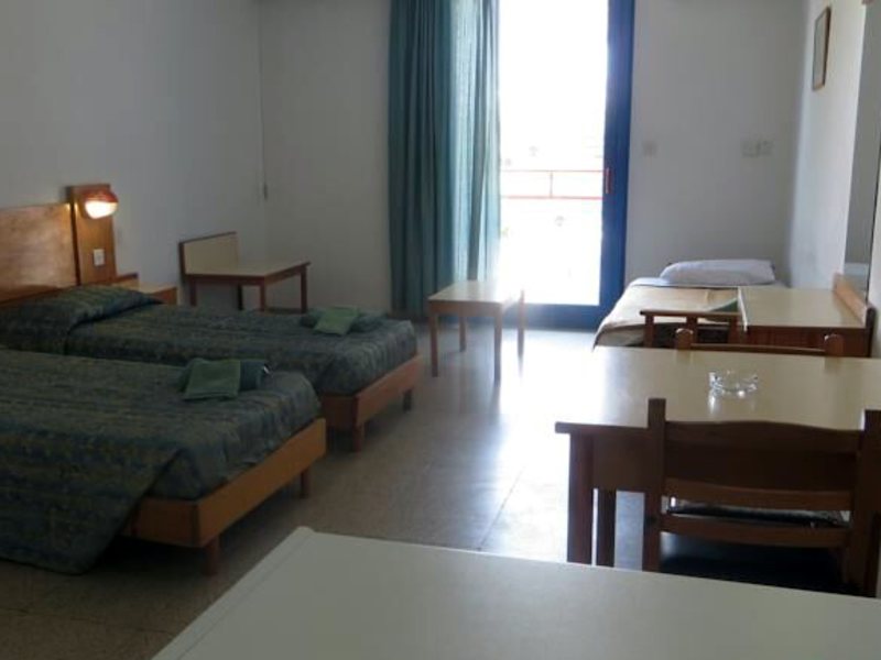 Green Bungalows 100737