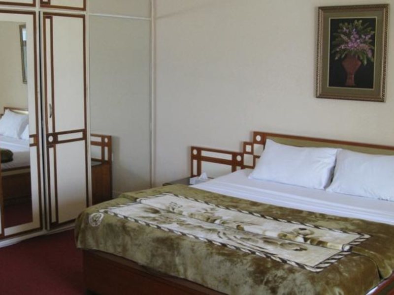 Green House Resort  54327