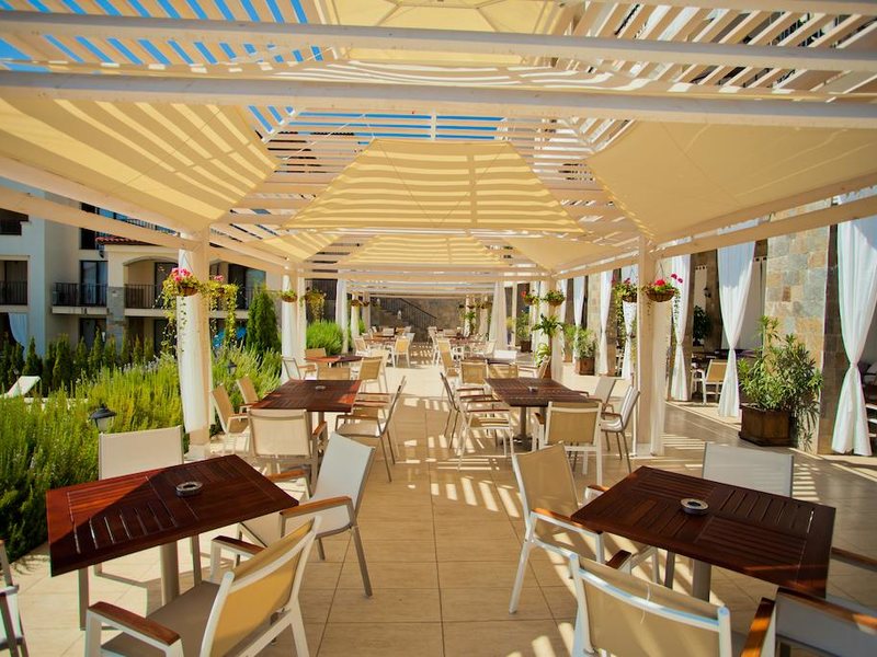 Green Life Beach Resort 165406