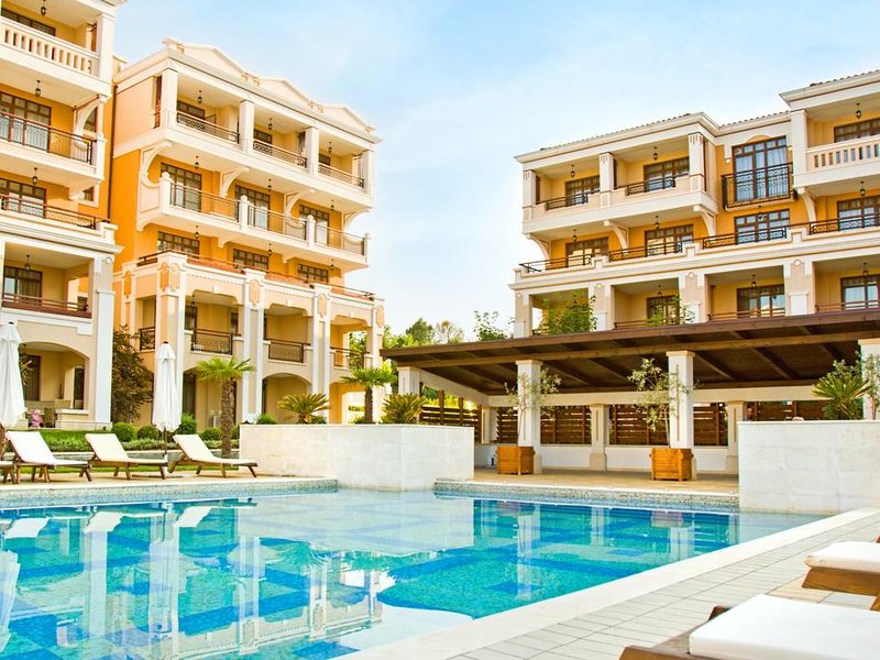 Green Life Beach Resort 165410