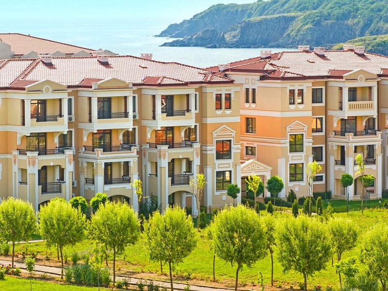 Green Life Beach Resort 165413