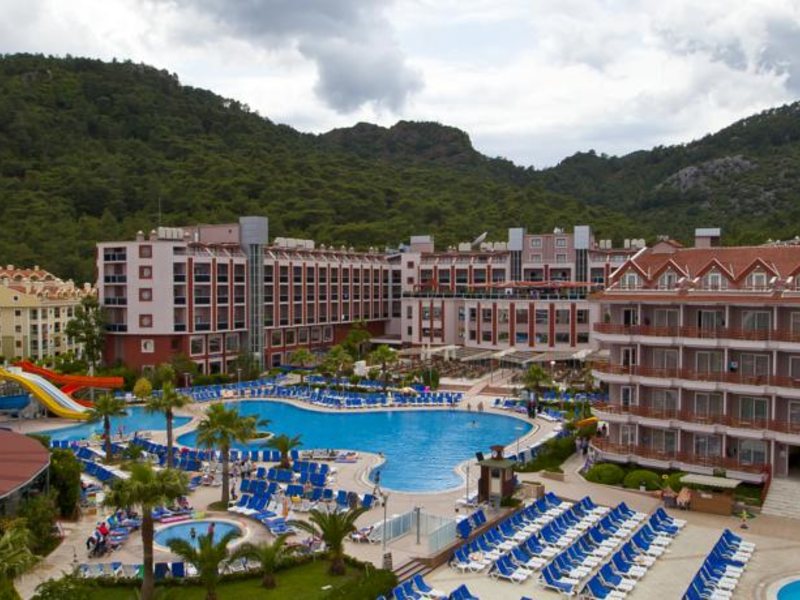 Green Nature Resort & Spa 77084