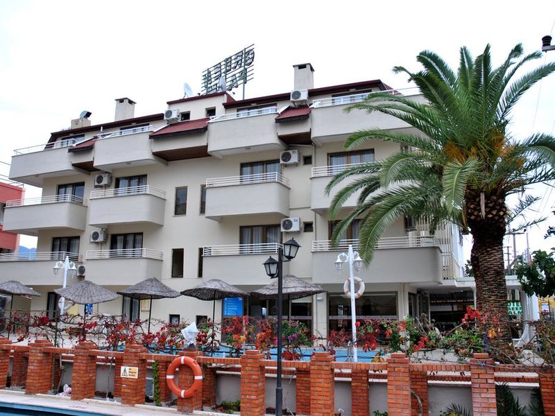 Green Palm Hotel 180786