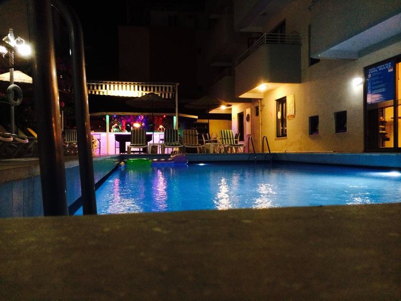 Green Palm Hotel 180790