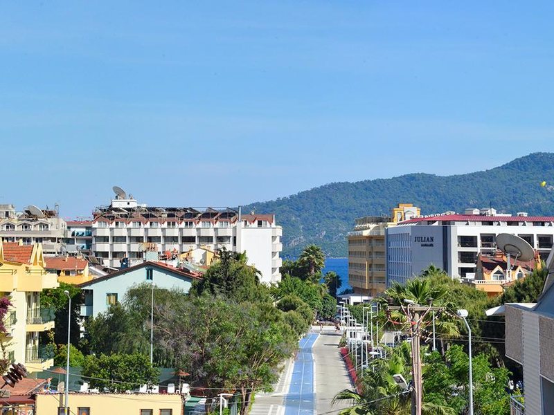 Green Palm Hotel 180794