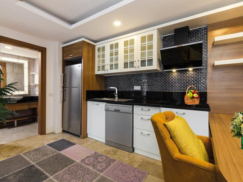 Greenwood Suites Resort (ex 277352