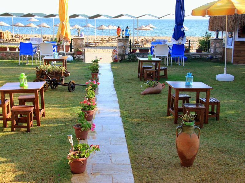 Gumuldur Mavi Deniz Otel 190259