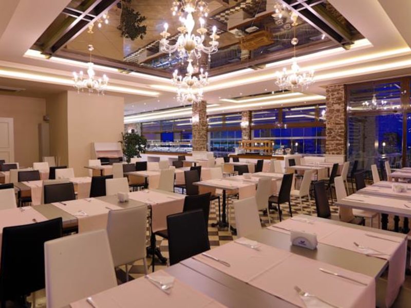 Gypsophila Holiday Village 77088