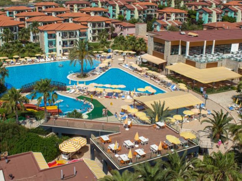 Gypsophila Holiday Village 77105