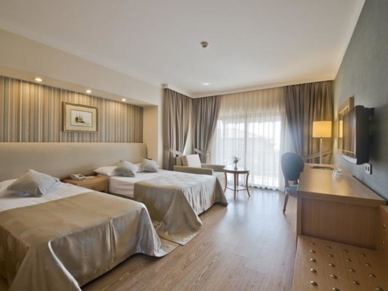 Gypsophila Holiday Village 77106