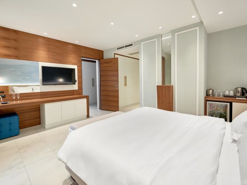 HUMA Kotor Bay (ех 283255