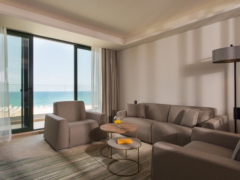 HVD Reina Del Mar 310918