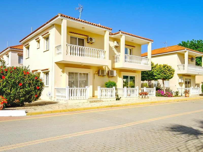 Hadjios Valley  290496